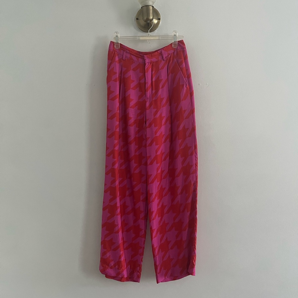Creatures of Comfort red and pink houndstooth silk trousers